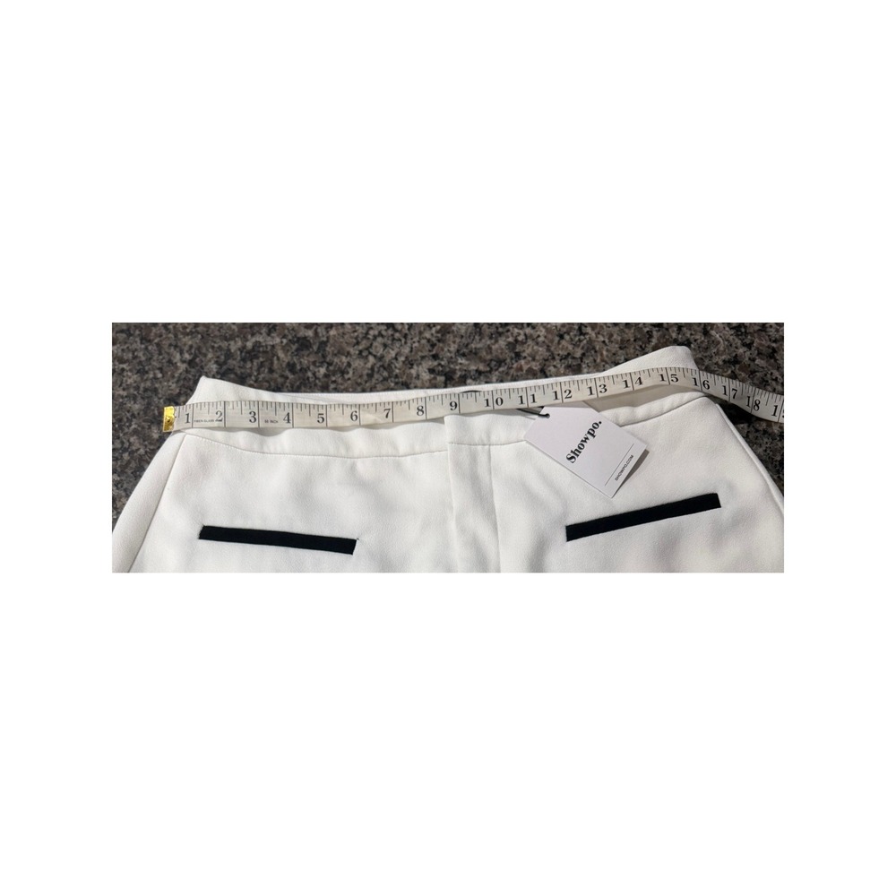 Showpo White Mini Skort Black Trim Faux Pockets Size US 10 NWT - Picture 7 of 8